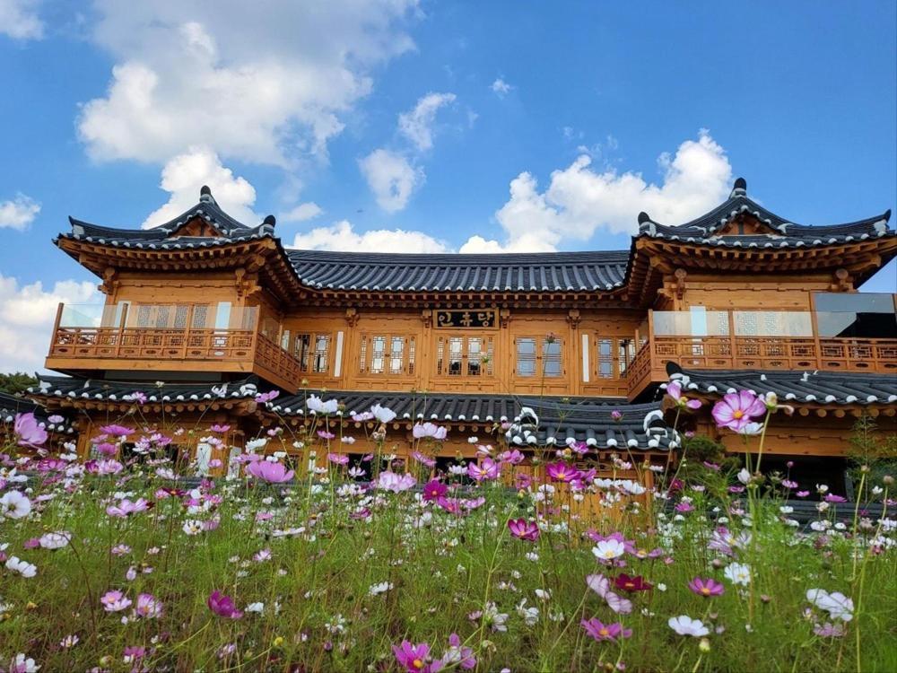 Inhyudang Hanok Guest house